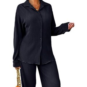 Pleated two piece set from Amazon size medium - comes as a set